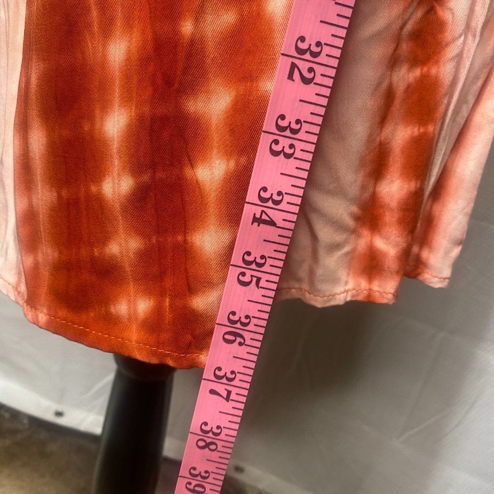 HEART & HIPS TIE-DYE DRESS - Picture 5 of 7